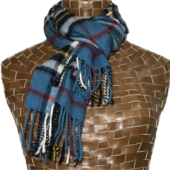 Vintage Highlander by Lochcarron Tartan Scarf - Picture 2 of 9